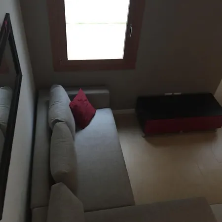 Central Luxury Garden Apartment *